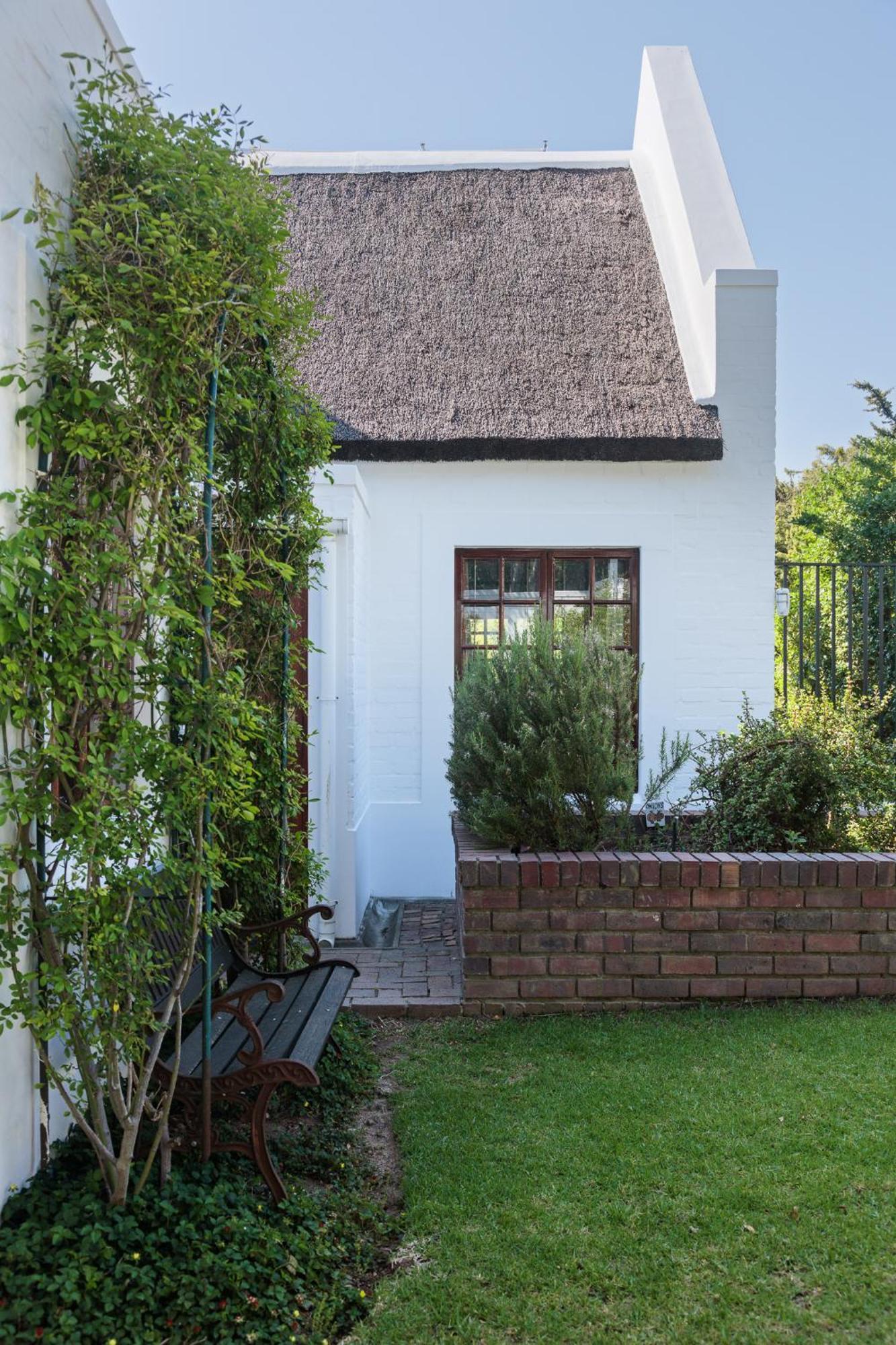 Die Rietdak - Reetdachhaus Mit Vier Schlafzimmern Cape Town Ngoại thất bức ảnh